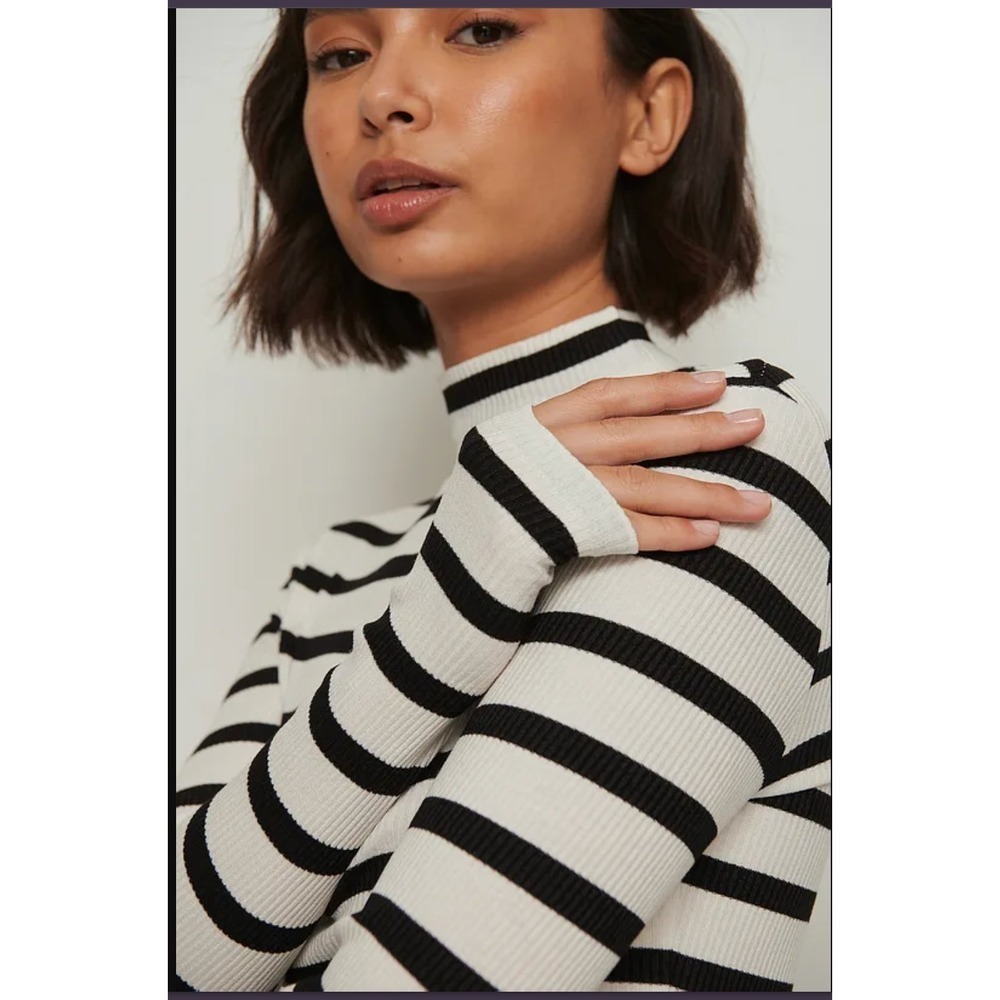 NA-KD Top Women XXL White Black Striped Ribbed Mock Neck Minimalist Stretch